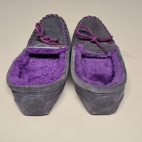 L.L. Bean Wicked Good slippers size 4 - Picture 4 of 7